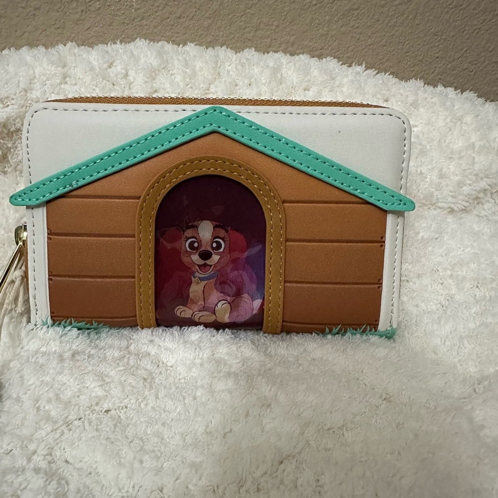 Loungefly I Heart Disney Dogs Doghouse Lenticular Wallet Brand NEW w/ Tags